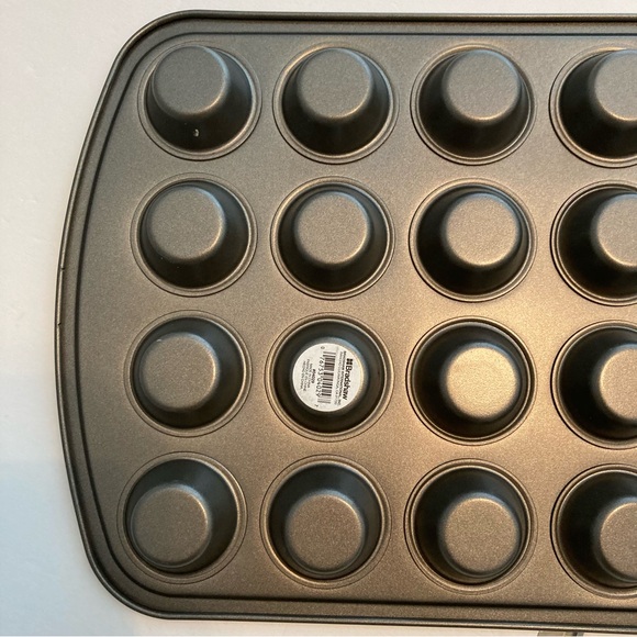 Good Cook Mini Muffin Tin 24 Muffins - Picture 4 of 7